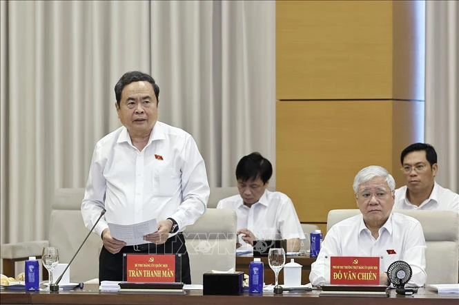 Thông qua dự thảo Báo cáo kết quả kiểm tra đợt 2 đối với Ban Thường vụ Đảng uỷ Quốc hội