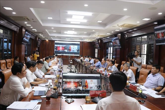 Thông qua Dự thảo báo cáo kết quả kiểm tra, giám sát đợt 2 đối với Ban Thường vụ Thành ủy Huế Thông qua Dự thảo báo cáo kết quả kiểm tra, giám sát đợt 2 đối với Ban Thường vụ Thành ủy Huế