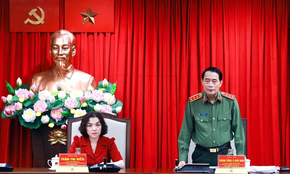 Thông qua dự thảo kết quả giám sát Ban Thường vụ Đảng ủy Công an Trung ương Thông qua dự thảo kết quả giám sát Ban Thường vụ Đảng ủy Công an Trung ương