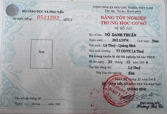 Thông tin đáng chú ý vụ bằng tốt nghiệp của Chủ tịch MTTQ Việt Nam xã Sen Ngư Thông tin đáng chú ý vụ bằng tốt nghiệp của Chủ tịch MTTQ Việt Nam xã Sen Ngư