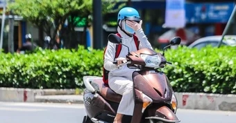 Thông tin mới về đợt nắng nóng đặc biệt gay gắt ở miền Bắc, miền Trung