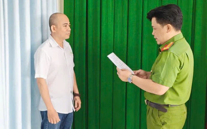 Thông tin quan trọng trên VNeID liên quan đến đăng ký xe, người dân cần nắm rõ Thông tin quan trọng trên VNeID liên quan đến đăng ký xe, người dân cần nắm rõ