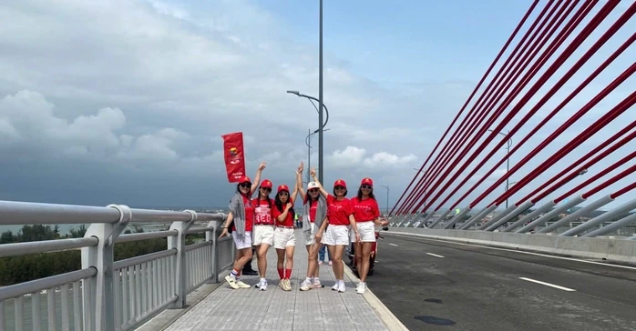 Thông xe cầu vượt biển, Huế tiết lộ thêm dự án khiến người dân vui mừng Thông xe cầu vượt biển, Huế tiết lộ thêm dự án khiến người dân vui mừng