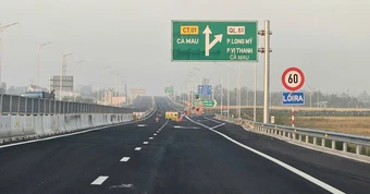 Thông xe lại tuyến chính cao tốc Hậu Giang - Cà Mau từ trưa 29-4