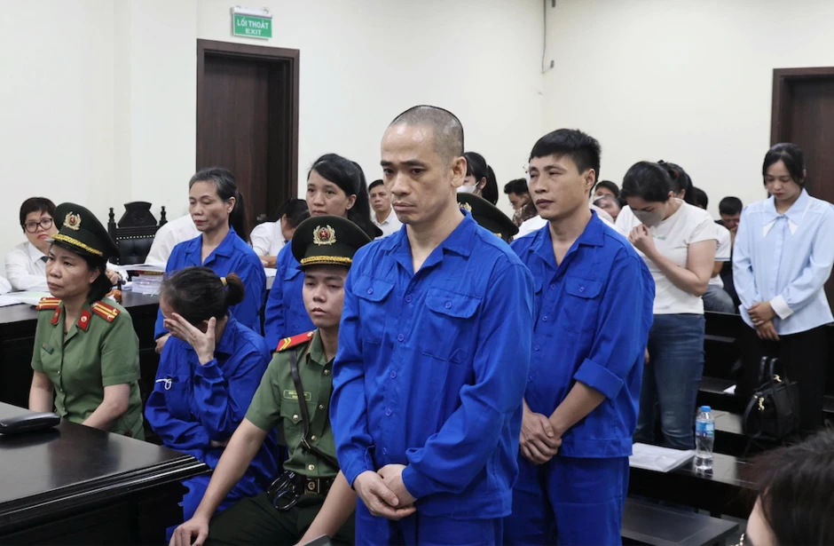 Thủ đoạn của chị em 'ông trùm' buôn lậu, vận chuyển trái phép hơn 12.000 tỷ đồng Thủ đoạn của chị em 'ông trùm' buôn lậu, vận chuyển trái phép hơn 12.000 tỷ đồng