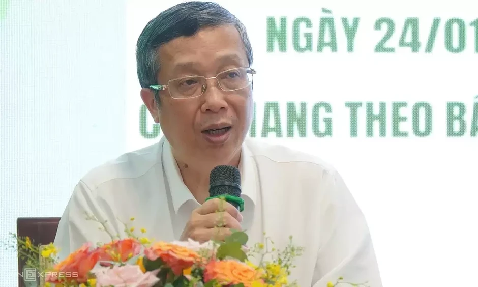 Thứ trưởng Nông nghiệp và Môi trường Hoàng Trung bị khai trừ Đảng Thứ trưởng Nông nghiệp và Môi trường Hoàng Trung bị khai trừ Đảng