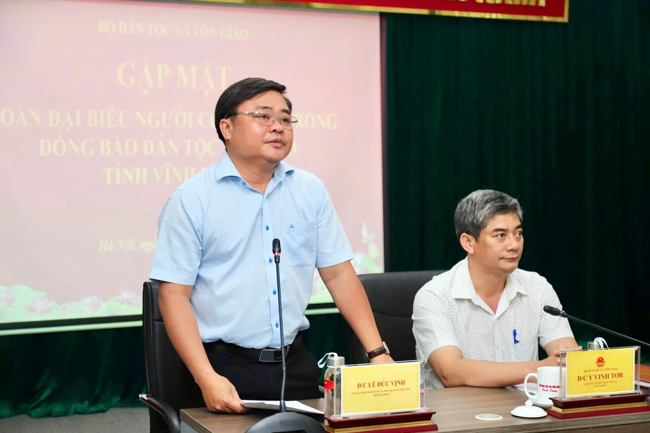 Thứ trưởng Y Vinh Tơr: Người có uy tín tiếp tục là tấm gương sáng tại cộng đồng Thứ trưởng Y Vinh Tơr: Người có uy tín tiếp tục là tấm gương sáng tại cộng đồng