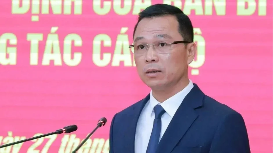 Thủ tướng điều động, bổ nhiệm, phê chuẩn nhân sự Thủ tướng điều động, bổ nhiệm, phê chuẩn nhân sự