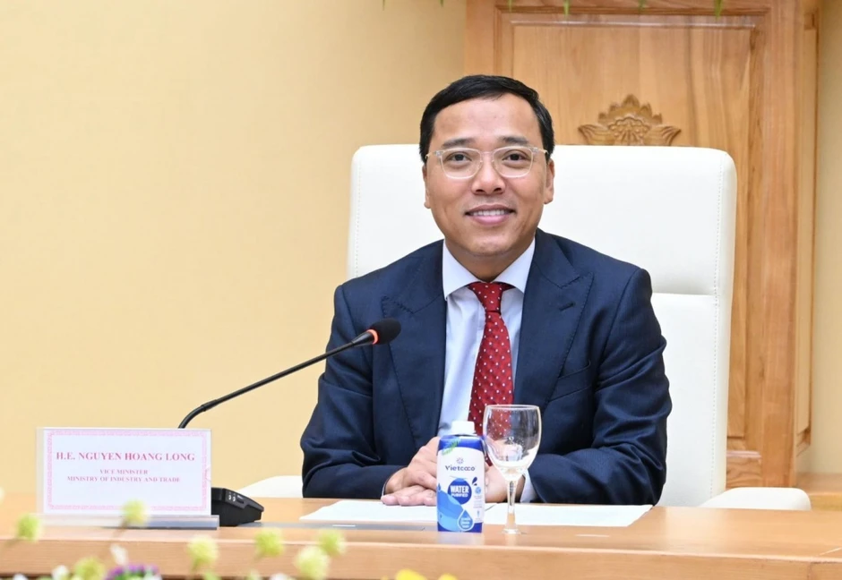 Thủ tướng điều động, bổ nhiệm, phê chuẩn nhân sự Thủ tướng điều động, bổ nhiệm, phê chuẩn nhân sự