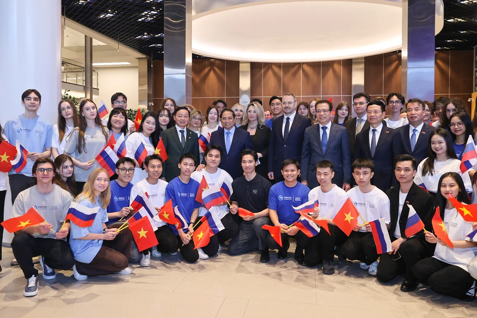 Thủ tướng hoan nghênh tập đoàn tư nhân lớn nhất Nga đầu tư vào Việt Nam Thủ tướng hoan nghênh tập đoàn tư nhân lớn nhất Nga đầu tư vào Việt Nam