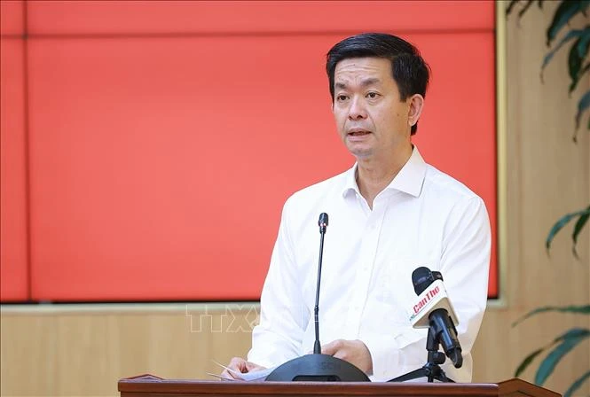 Thủ tướng làm việc với Ban Thường vụ Thành ủy Cần Thơ Thủ tướng làm việc với Ban Thường vụ Thành ủy Cần Thơ