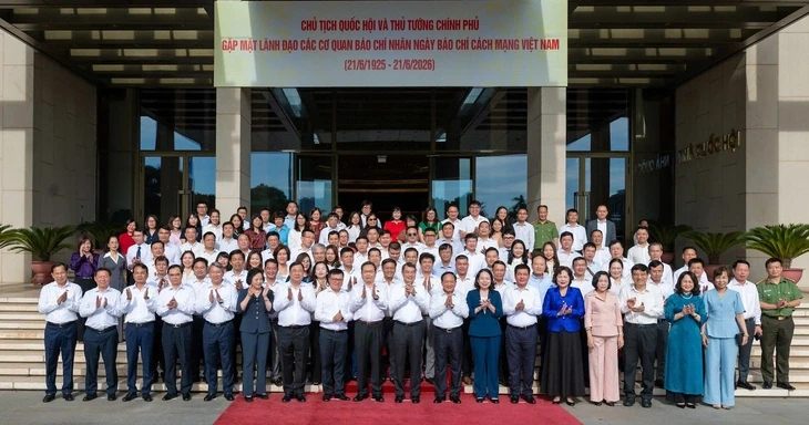 Thủ tướng Lê Minh Hưng, Chủ tịch Quốc hội Trần Thanh Mẫn gặp mặt lãnh đạo các cơ quan báo chí