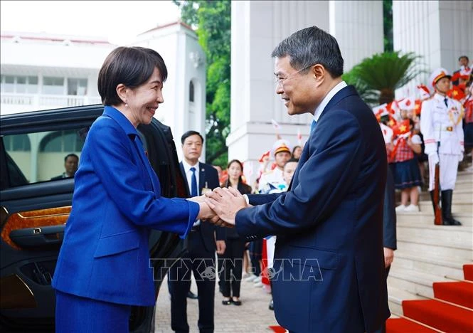 Thủ tướng Lê Minh Hưng chủ trì Lễ đón chính thức Thủ tướng Nhật Bản