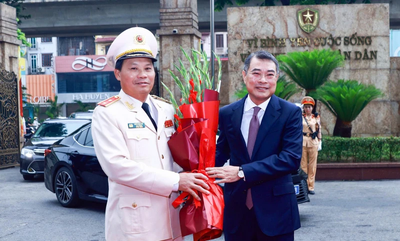 Thủ tướng Lê Minh Hưng dự Lễ kỷ niệm 80 năm Ngày truyền thống lực lượng Cảnh sát hình sự Thủ tướng Lê Minh Hưng dự Lễ kỷ niệm 80 năm Ngày truyền thống lực lượng Cảnh sát hình sự