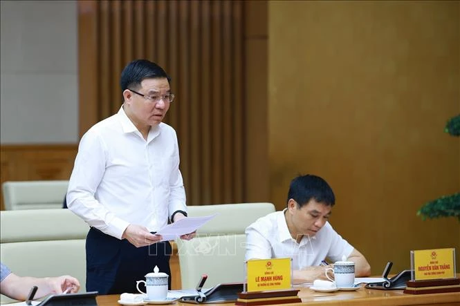 Thủ tướng Lê Minh Hưng làm việc với lãnh đạo Bộ Công Thương Thủ tướng Lê Minh Hưng làm việc với lãnh đạo Bộ Công Thương
