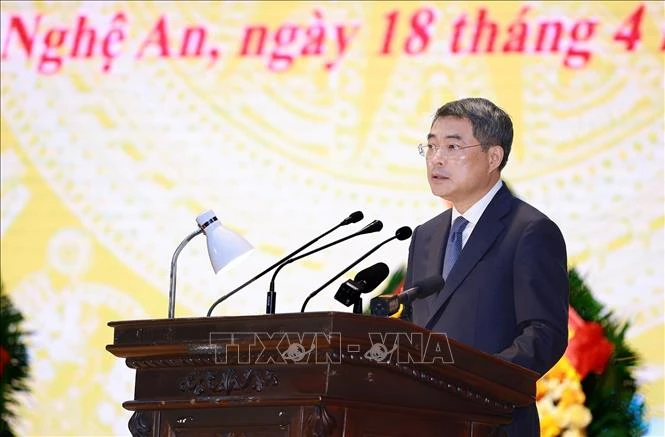 Thủ tướng Lê Minh Hưng: Quân khu 4 viết tiếp trang sử hào hùng, bảo vệ vững chắc đất nước Việt Nam thân yêu Thủ tướng Lê Minh Hưng: Quân khu 4 viết tiếp trang sử hào hùng, bảo vệ vững chắc đất nước Việt Nam thân yêu