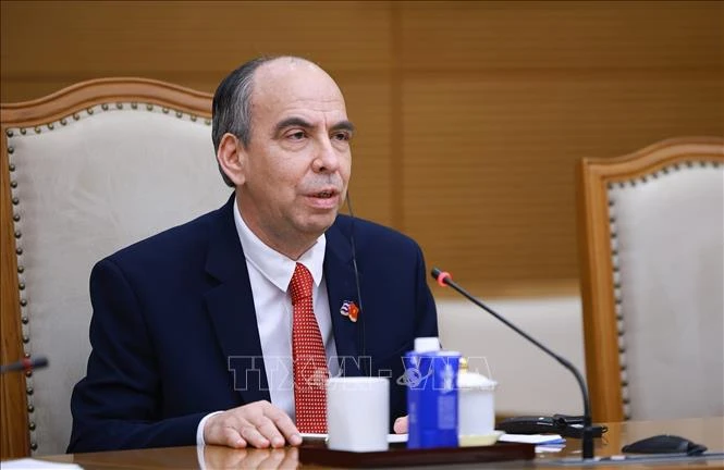 Thủ tướng Lê Minh Hưng tiếp Đại sứ Cuba Rogelio Polanco Fuentes Thủ tướng Lê Minh Hưng tiếp Đại sứ Cuba Rogelio Polanco Fuentes
