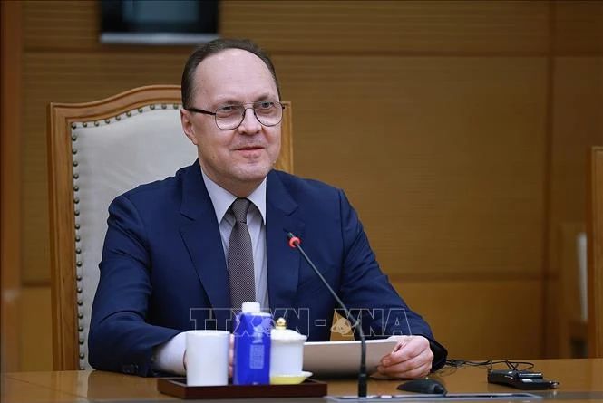 Thủ tướng Lê Minh Hưng tiếp Đại sứ Liên bang Nga tại Việt Nam Thủ tướng Lê Minh Hưng tiếp Đại sứ Liên bang Nga tại Việt Nam
