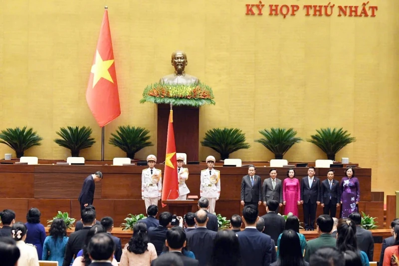 Thủ tướng Lê Minh Hưng: Xử lý nghiêm tình trạng né tránh, vô cảm trước khó khăn của người dân, doanh nghiệp Thủ tướng Lê Minh Hưng: Xử lý nghiêm tình trạng né tránh, vô cảm trước khó khăn của người dân, doanh nghiệp