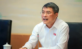 Thủ tướng: Một chương trình 54 văn bản hướng dẫn, không cách gì cấp xã làm được