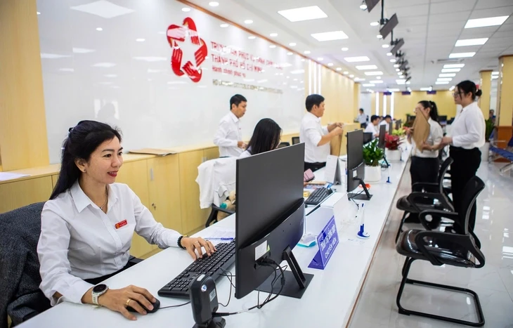 Thủ tướng nghiêm cấm quy định thêm các thủ tục hành chính, biện pháp quản lý làm tăng chi phí Thủ tướng nghiêm cấm quy định thêm các thủ tục hành chính, biện pháp quản lý làm tăng chi phí