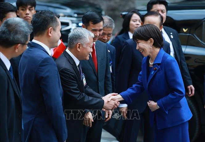 Thủ tướng Nhật Bản phát biểu chính sách tại Đại học Quốc gia Hà Nội Thủ tướng Nhật Bản phát biểu chính sách tại Đại học Quốc gia Hà Nội
