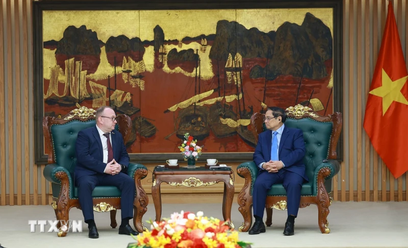 Thủ tướng Phạm Minh Chính tiếp Chủ tịch Ủy ban Giám định tư pháp Belarus và Giám đốc Đại học RMIT Thủ tướng Phạm Minh Chính tiếp Chủ tịch Ủy ban Giám định tư pháp Belarus và Giám đốc Đại học RMIT