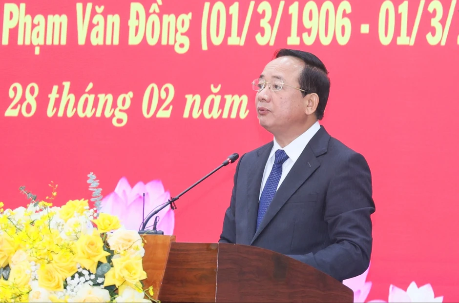 Thủ tướng Phạm Văn Đồng - biểu tượng tận tụy, liêm chính và trí tuệ lỗi lạc Thủ tướng Phạm Văn Đồng - biểu tượng tận tụy, liêm chính và trí tuệ lỗi lạc