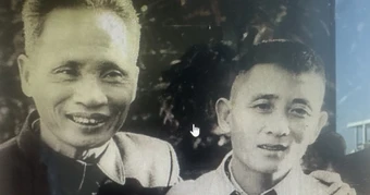 Thủ tướng Phạm Văn Đồng với Anh hùng Hồ Giáo