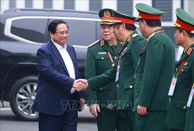 Thủ tướng: Phát huy tinh thần tự lực, tự cường, tự chủ phát triển công nghiệp quốc phòng Thủ tướng: Phát huy tinh thần tự lực, tự cường, tự chủ phát triển công nghiệp quốc phòng