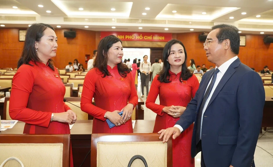 Thủ tướng phê chuẩn kết quả bầu chủ tịch và 7 phó chủ tịch UBND TP.HCM Thủ tướng phê chuẩn kết quả bầu chủ tịch và 7 phó chủ tịch UBND TP.HCM