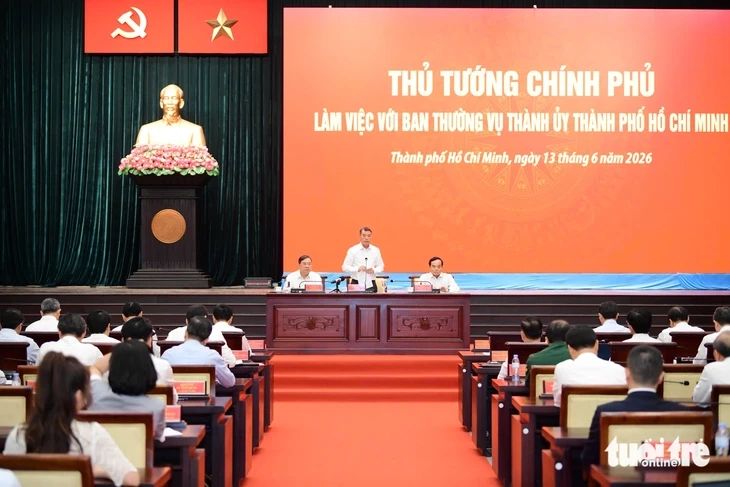 Thủ tướng: Tập trung xử lý khó khăn, vướng mắc để TP.HCM đạt các mục tiêu đề ra Thủ tướng: Tập trung xử lý khó khăn, vướng mắc để TP.HCM đạt các mục tiêu đề ra
