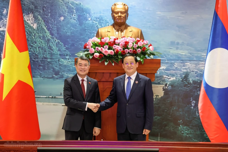 Thủ tướng thăm Lào, Campuchia: Tạo thêm động lực, nguồn lực phát triển mới Thủ tướng thăm Lào, Campuchia: Tạo thêm động lực, nguồn lực phát triển mới