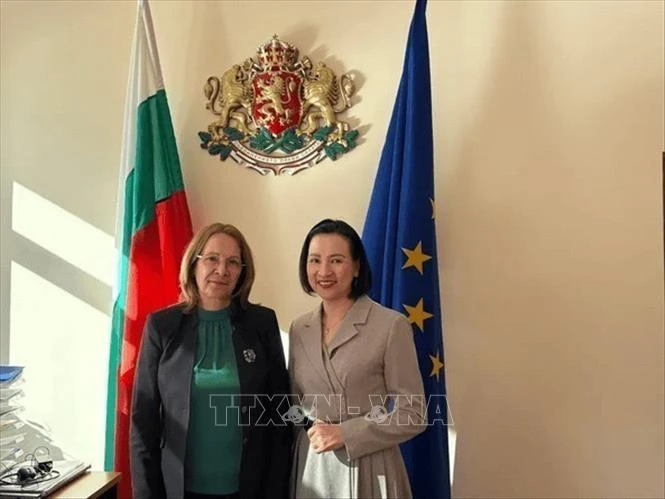 Thúc đẩy hợp tác địa phương, tăng cường quảng bá hình ảnh Việt Nam tại Bulgaria Thúc đẩy hợp tác địa phương, tăng cường quảng bá hình ảnh Việt Nam tại Bulgaria