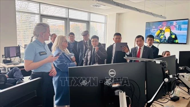 Thúc đẩy hợp tác với Slovakia về phòng cháy, chữa cháy và cứu nạn, cứu hộ Thúc đẩy hợp tác với Slovakia về phòng cháy, chữa cháy và cứu nạn, cứu hộ