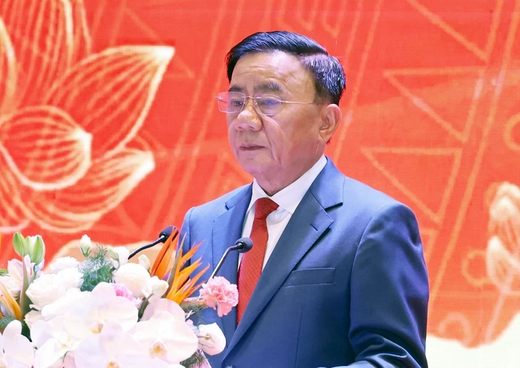 Thường trực Ban Bí thư: Giám sát, kiểm soát chặt chẽ để chống lạm quyền trong thực thi công vụ Thường trực Ban Bí thư: Giám sát, kiểm soát chặt chẽ để chống lạm quyền trong thực thi công vụ