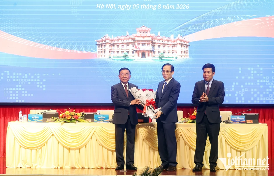 Thường trực Ban Bí thư: Lấy phẩm chất, năng lực, kết quả công việc làm thước đo Thường trực Ban Bí thư: Lấy phẩm chất, năng lực, kết quả công việc làm thước đo