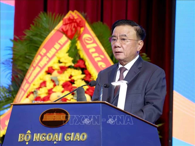 Thường trực Ban Bí thư Trần Cẩm Tú dự Phiên họp toàn thể về Đối ngoại Đảng và Đối ngoại nhân dân Thường trực Ban Bí thư Trần Cẩm Tú dự Phiên họp toàn thể về Đối ngoại Đảng và Đối ngoại nhân dân