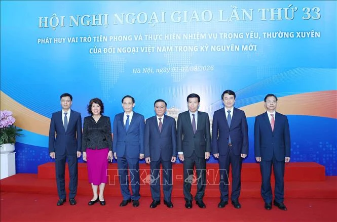 Thường trực Ban Bí thư Trần Cẩm Tú dự Phiên họp toàn thể về Đối ngoại Đảng và Đối ngoại nhân dân Thường trực Ban Bí thư Trần Cẩm Tú dự Phiên họp toàn thể về Đối ngoại Đảng và Đối ngoại nhân dân