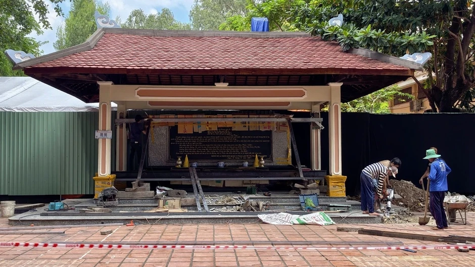 Tìm thấy 209 hài cốt liệt sĩ ở công viên Lê Thị Riêng sau một tháng Tìm thấy 209 hài cốt liệt sĩ ở công viên Lê Thị Riêng sau một tháng