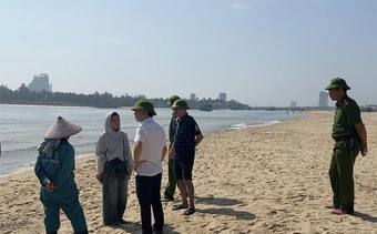 Tìm thấy thi thể du khách mất tích khi tắm biển