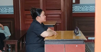 Tin cô gái nhà hàng xóm 'chạy' án tử cho con trai, người cha mất 750 triệu đồng