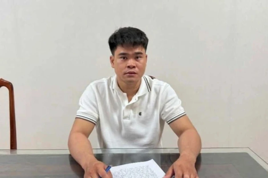 Tin tức Thời sự 8/8: Bắt tạm giam đối tượng bạo hành bé gái 11 tuổi Tin tức Thời sự 8/8: Bắt tạm giam đối tượng bạo hành bé gái 11 tuổi