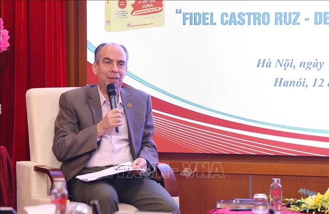 Tọa đàm ‘Fidel Castro Ruz - Từ tuổi thơ đến huyền thoại’ Tọa đàm ‘Fidel Castro Ruz - Từ tuổi thơ đến huyền thoại’