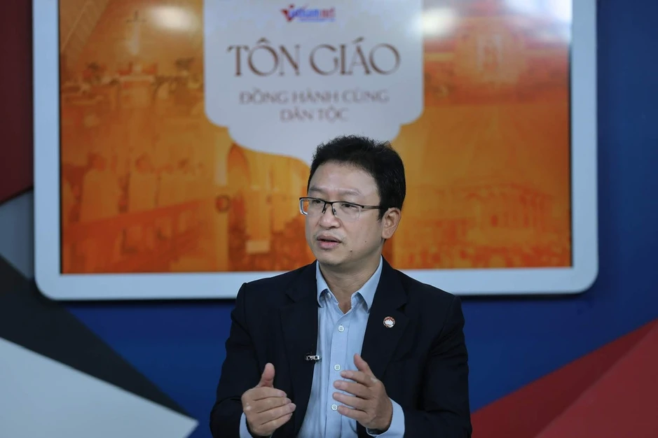 Tôn giáo hòa nhịp theo dòng chảy cách mạng, viết tiếp câu chuyện đồng hành Tôn giáo hòa nhịp theo dòng chảy cách mạng, viết tiếp câu chuyện đồng hành