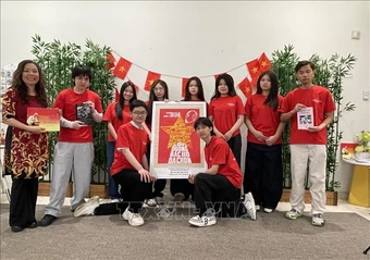 Tôn vinh giá trị hòa bình, hữu nghị của Chủ tịch Hồ Chí Minh tại Canada