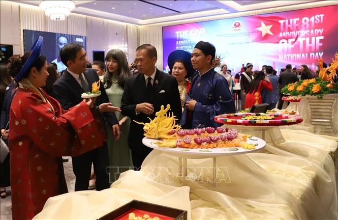 Tôn vinh tình hữu nghị bền vững và hợp tác chặt chẽ Việt Nam - Thái Lan Tôn vinh tình hữu nghị bền vững và hợp tác chặt chẽ Việt Nam - Thái Lan