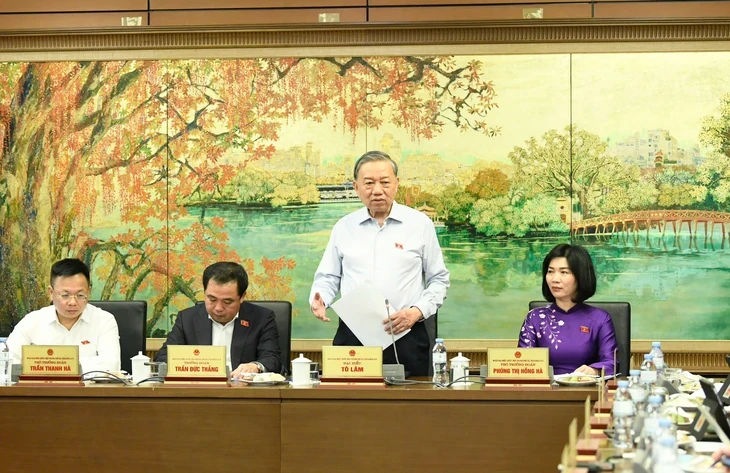 Tổng Bí thư, Chủ tịch nước: Đã phân quyền phải thực chất, đã giao quyền phải ràng buộc trách nhiệm Tổng Bí thư, Chủ tịch nước: Đã phân quyền phải thực chất, đã giao quyền phải ràng buộc trách nhiệm