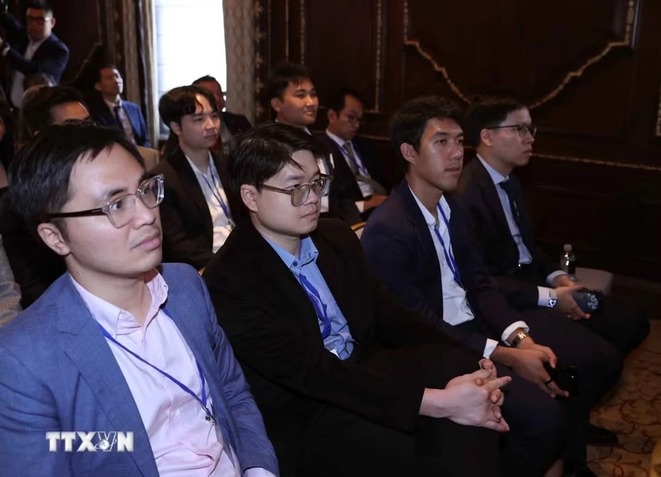 Tổng Bí thư, Chủ tịch nước đánh giá cao những ý kiến, đề xuất tâm huyết của chuyên gia, trí thức Tổng Bí thư, Chủ tịch nước đánh giá cao những ý kiến, đề xuất tâm huyết của chuyên gia, trí thức