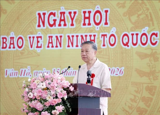 Tổng Bí thư, Chủ tịch nước dự Ngày hội Toàn dân bảo vệ an ninh Tổ quốc tại Sơn La Tổng Bí thư, Chủ tịch nước dự Ngày hội Toàn dân bảo vệ an ninh Tổ quốc tại Sơn La